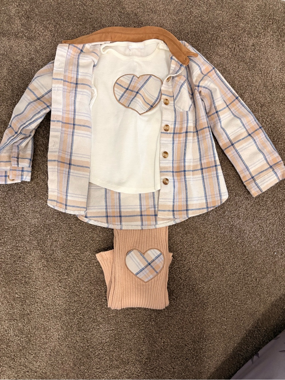 Kids Plaid Heart Three-Piece Set - Cream & Tan